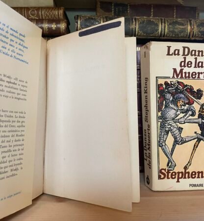 Stephen King La Danza de la Muerte (the Stand) Pomaire 2 voll. 1979 - immagine 5