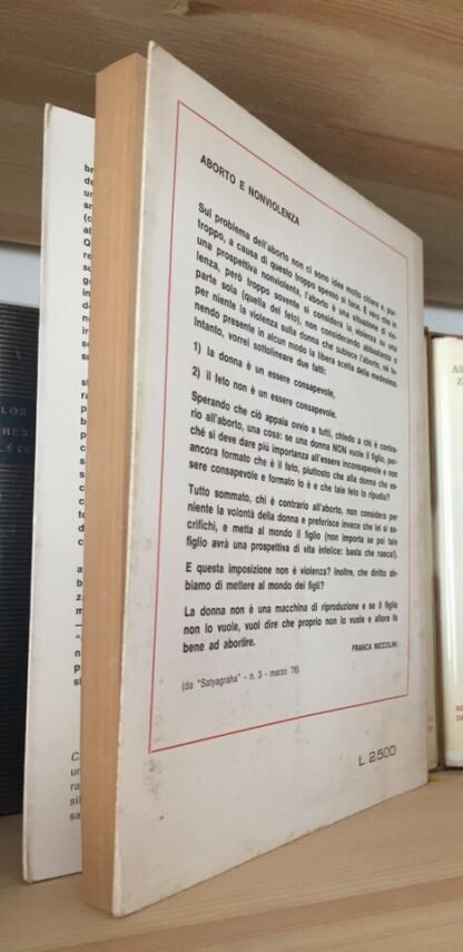 Carmelo R. Viola aborto: perchè deve decidere la donna Pellegrini editore 1977 - immagine 5