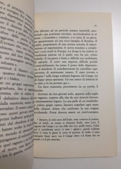 Giovanni Cipollone Sulla strada di Benares Lucarini Editore 1983 dedica Autore - immagine 3