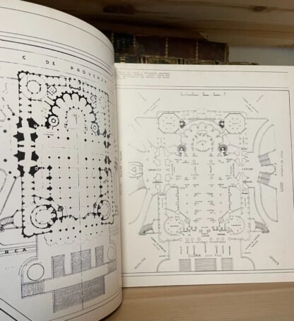 Morrione Gaudí immagine e architettura Kappa 1979 con un saggio di L. Quaroni - immagine 6