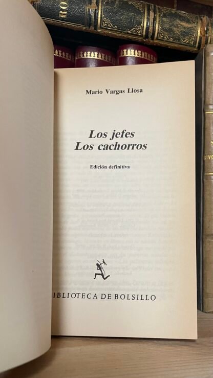 Mario Vargas Llosa Los jefes Los Cachorros Biblioteca de Bolsillo 1991 - immagine 3